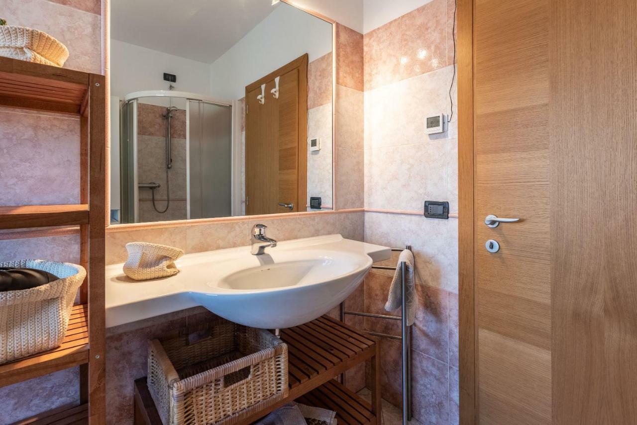 Casa Belvedere Tenna Екстер'єр фото